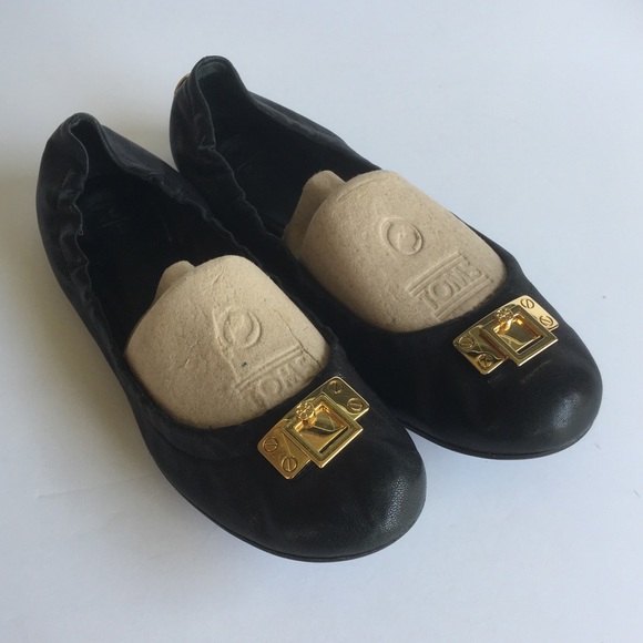 Tory Burch Shoes - Tory Burch Black Leather Door Knocker Ballet Flats